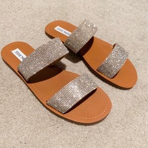 Steve Madden Rage Rhinestone Sandals. New.